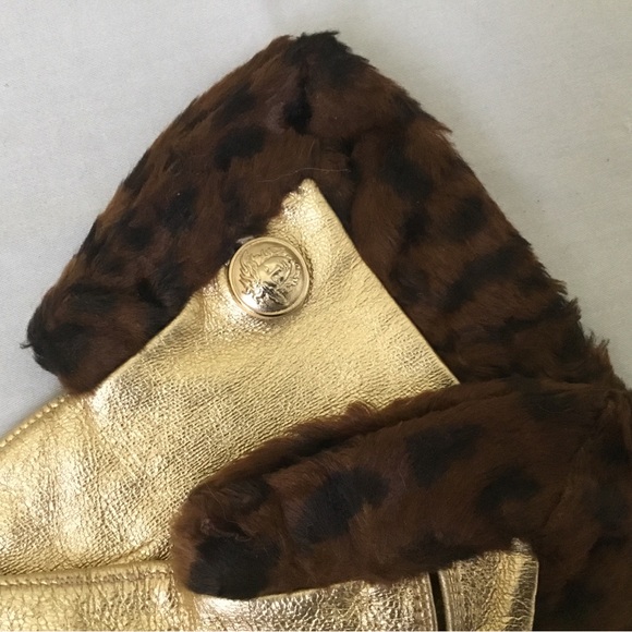 Vintage Versace Gold Medusa gloves. - Picture 6 of 9